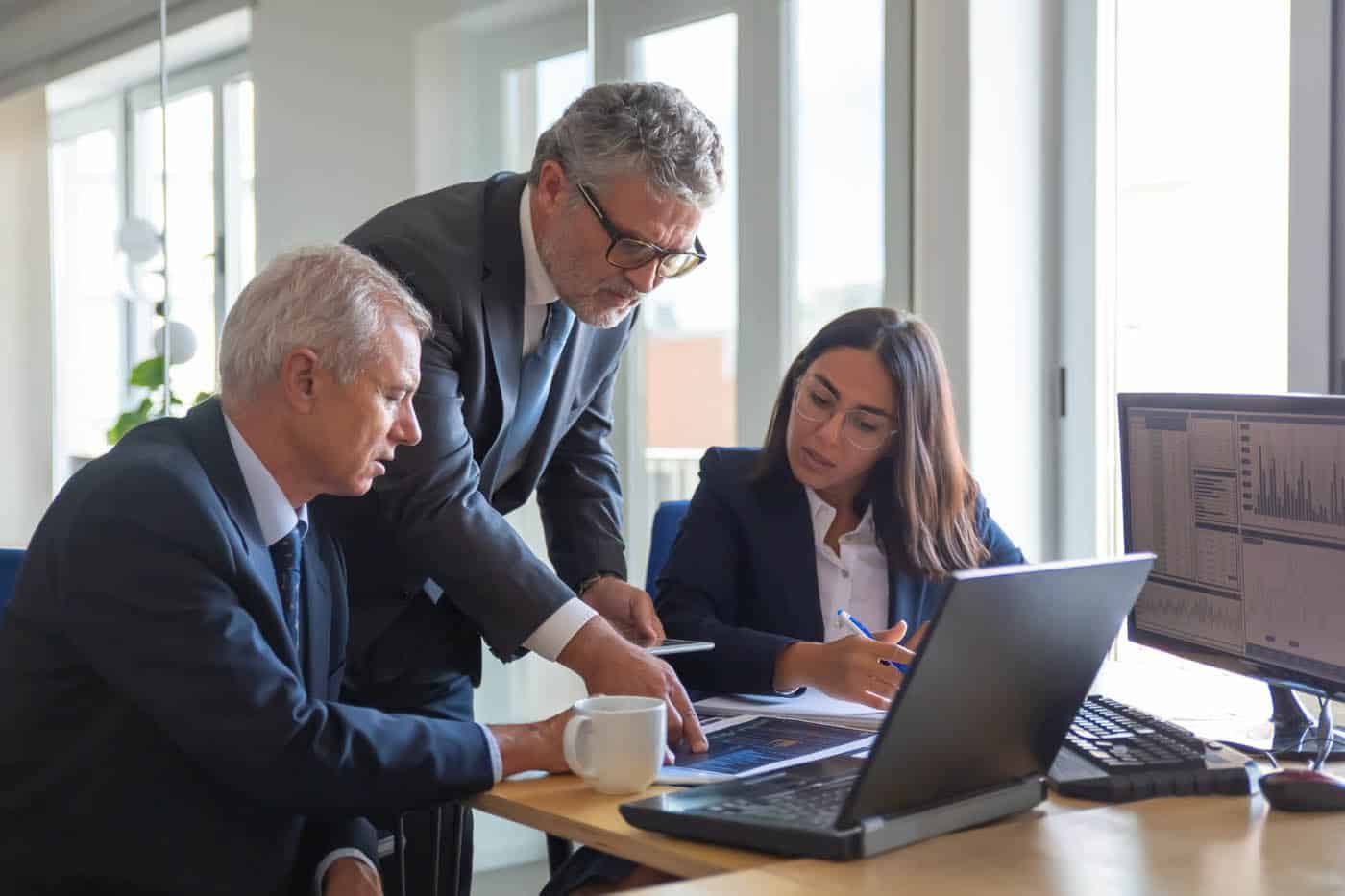 Read more about the article The Role of Technology in Shaping Challenges and Opportunities at Work